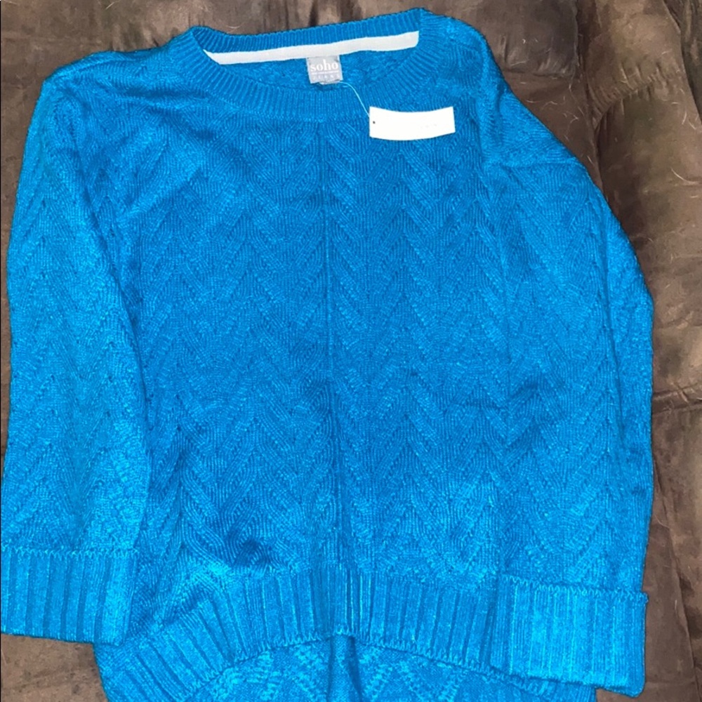 blue ny&c sweater with pockets!!